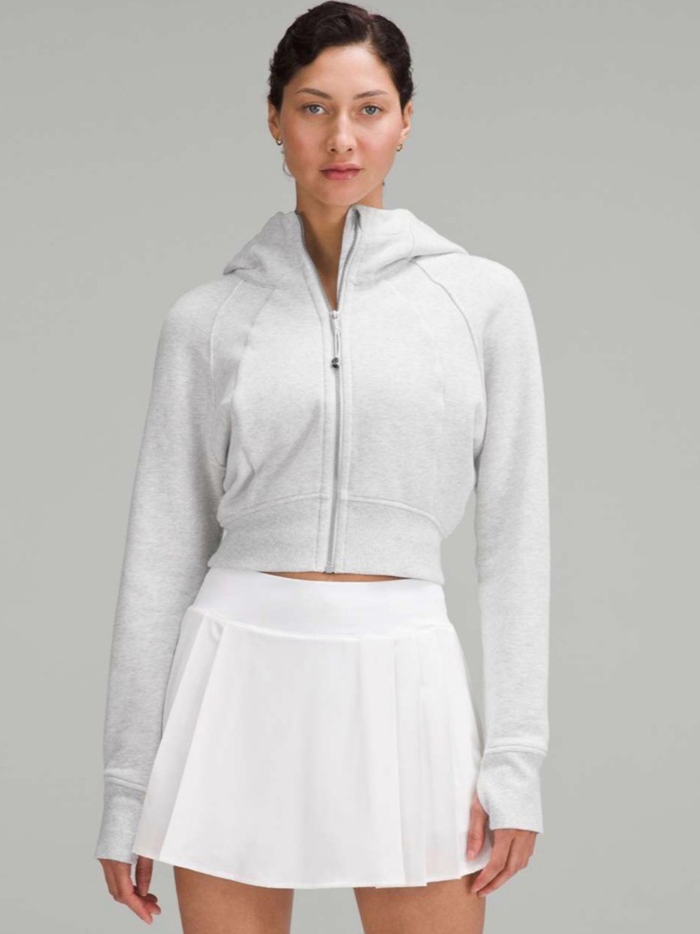 Lululemon Scuba Full-Zip Cropped Hoodie
Heathered Core Grey Size 4